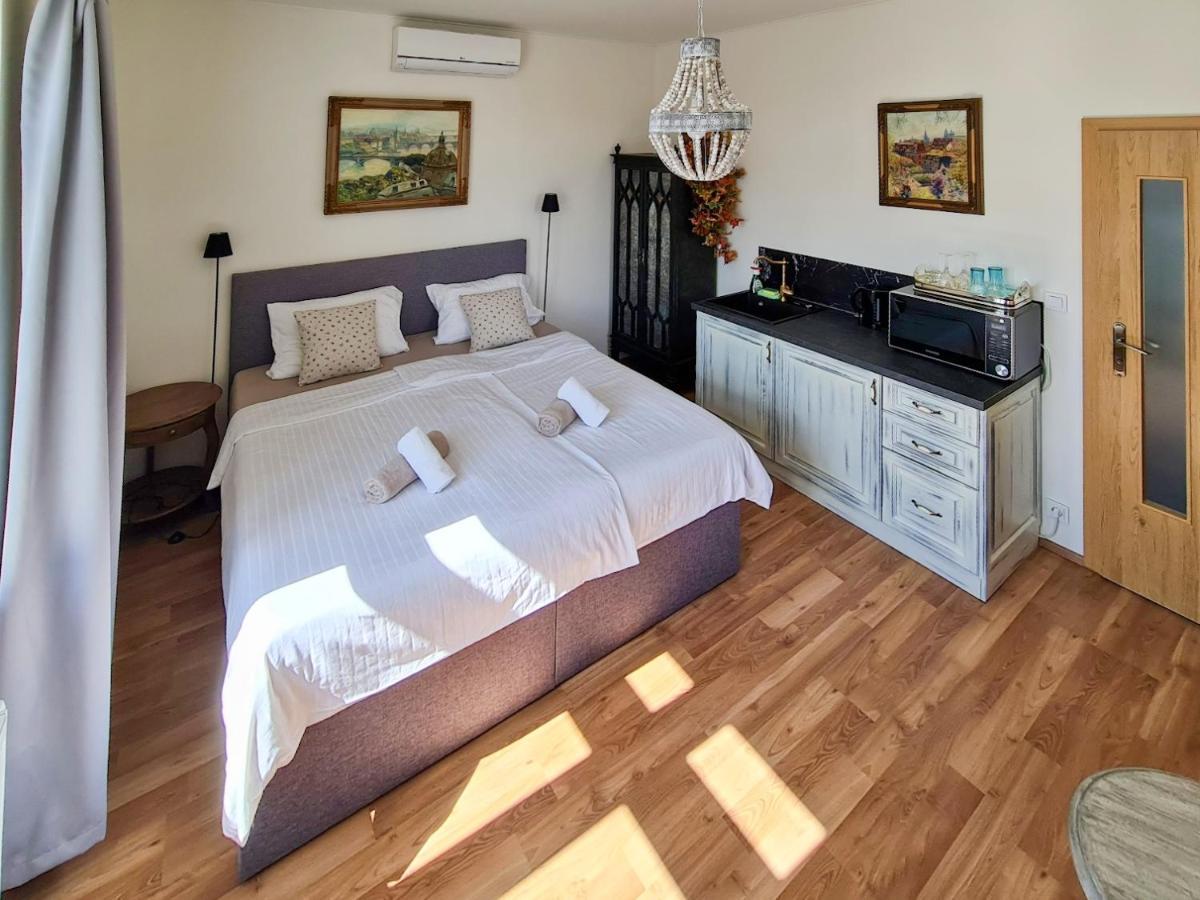 Apartman Praha Brevnov Екстер'єр фото